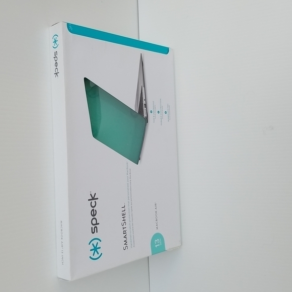 Speck macbook air hardshell scratch protection case - Picture 3 of 4